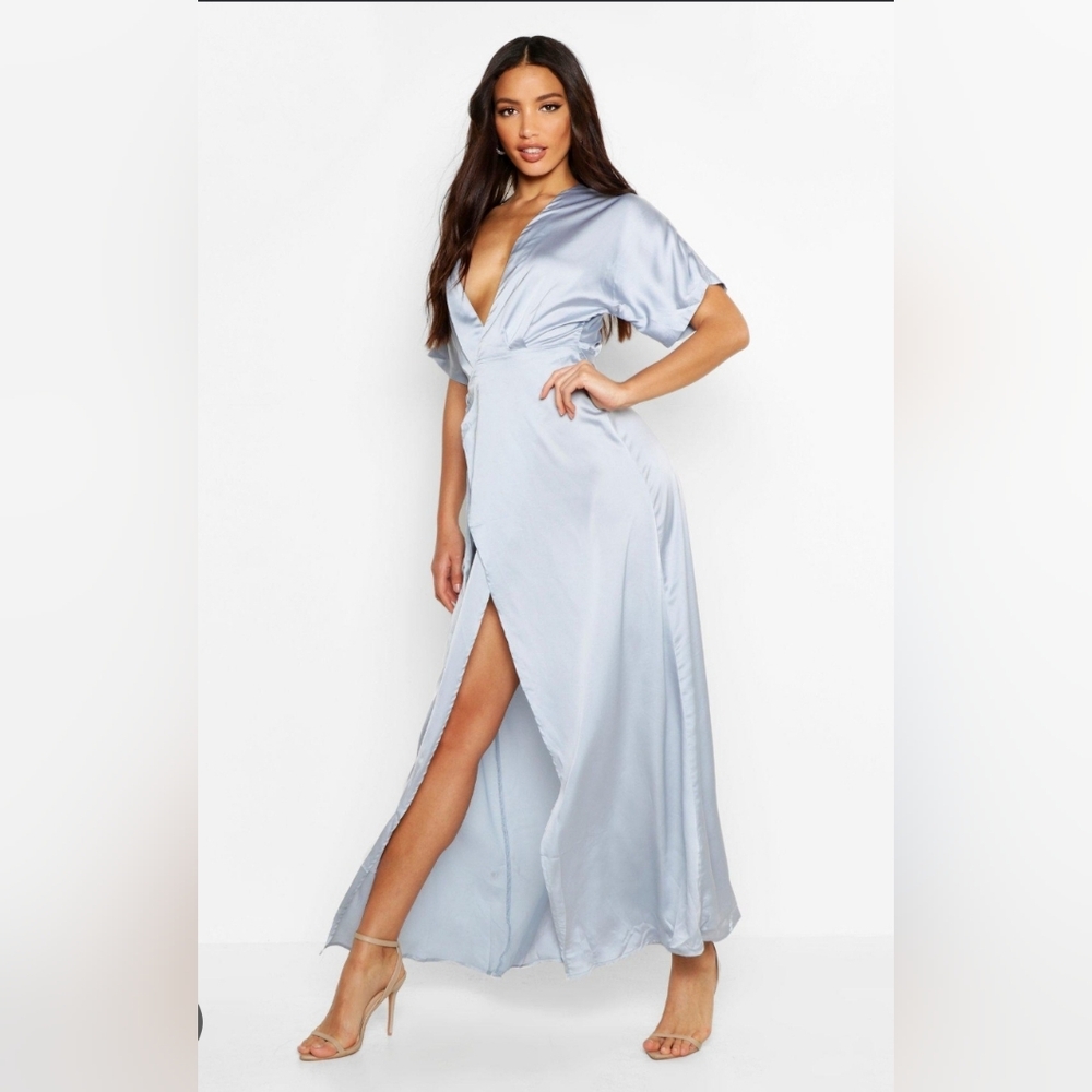 NWT Boohoo Boutique Silver Kimono Satin Bridesmaid Maxi Dress Size 10